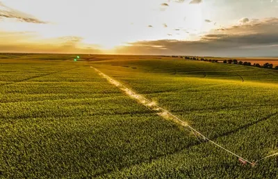 Center Pivot — 6