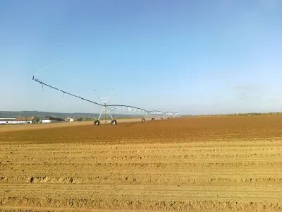 Center Pivot — 7