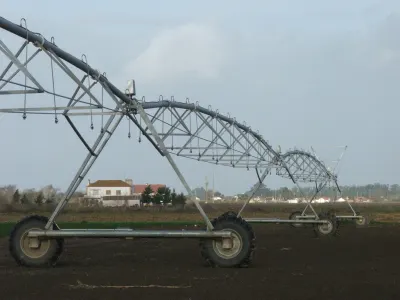 Center Pivot — 8